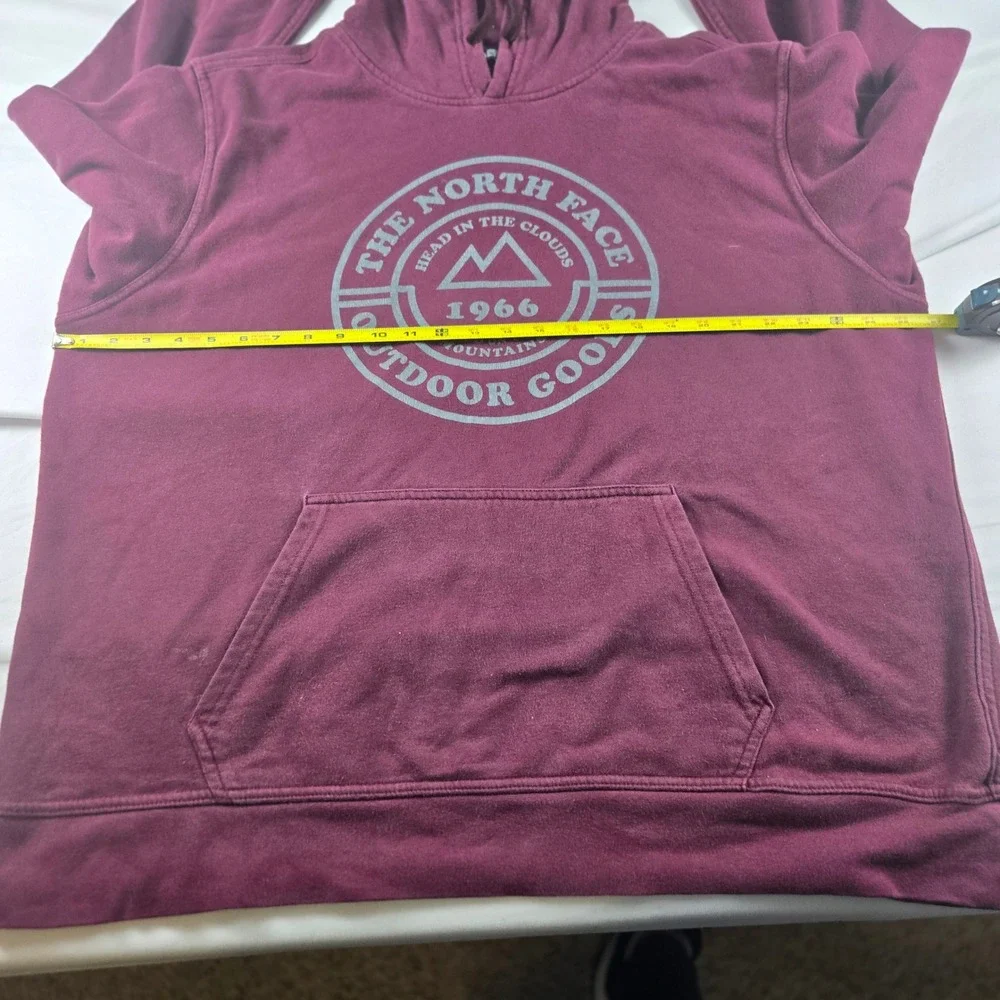 The North Face Hoodie Men's XL Maroon Burgundy‎ Graphic Pullover Sweatshirt
